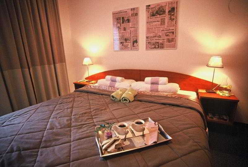 Hotel Kreator-Sport Cracóvia Exterior foto